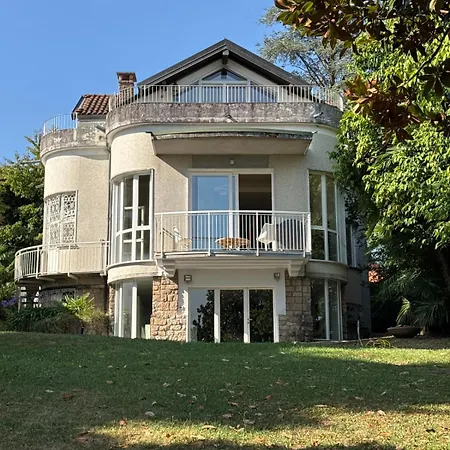 Lakefront Private *