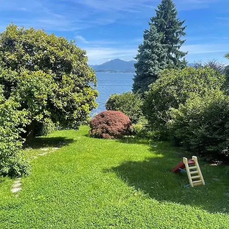 Lakefront Private Βίλα Ranco