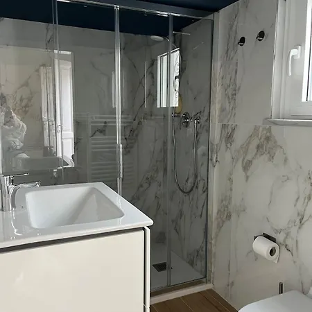 Lakefront Private Βίλα Ranco