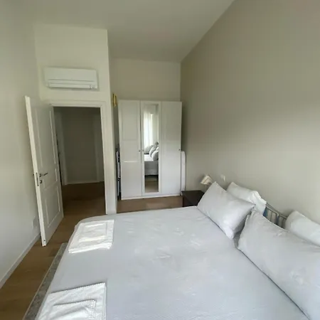 Lakefront Private Βίλα Ranco