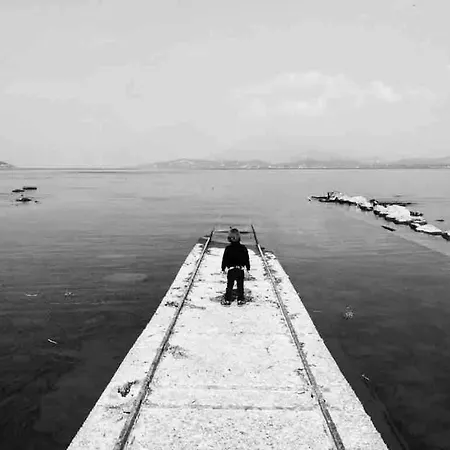 Lakefront Private Βίλα Ranco