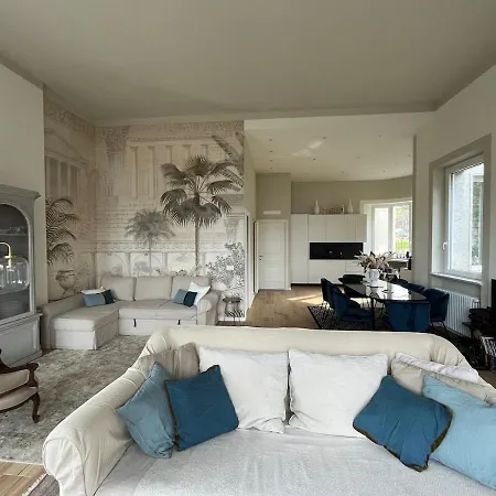 Lakefront Private Βίλα Ranco